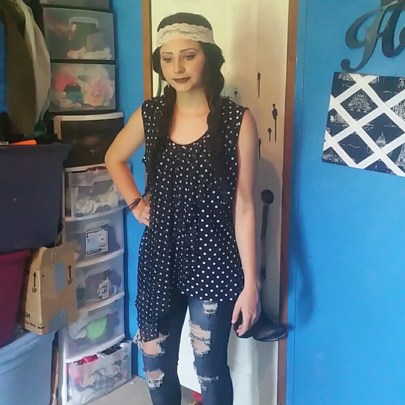 Susan Lawrence Tops - Susan Lawrence size L